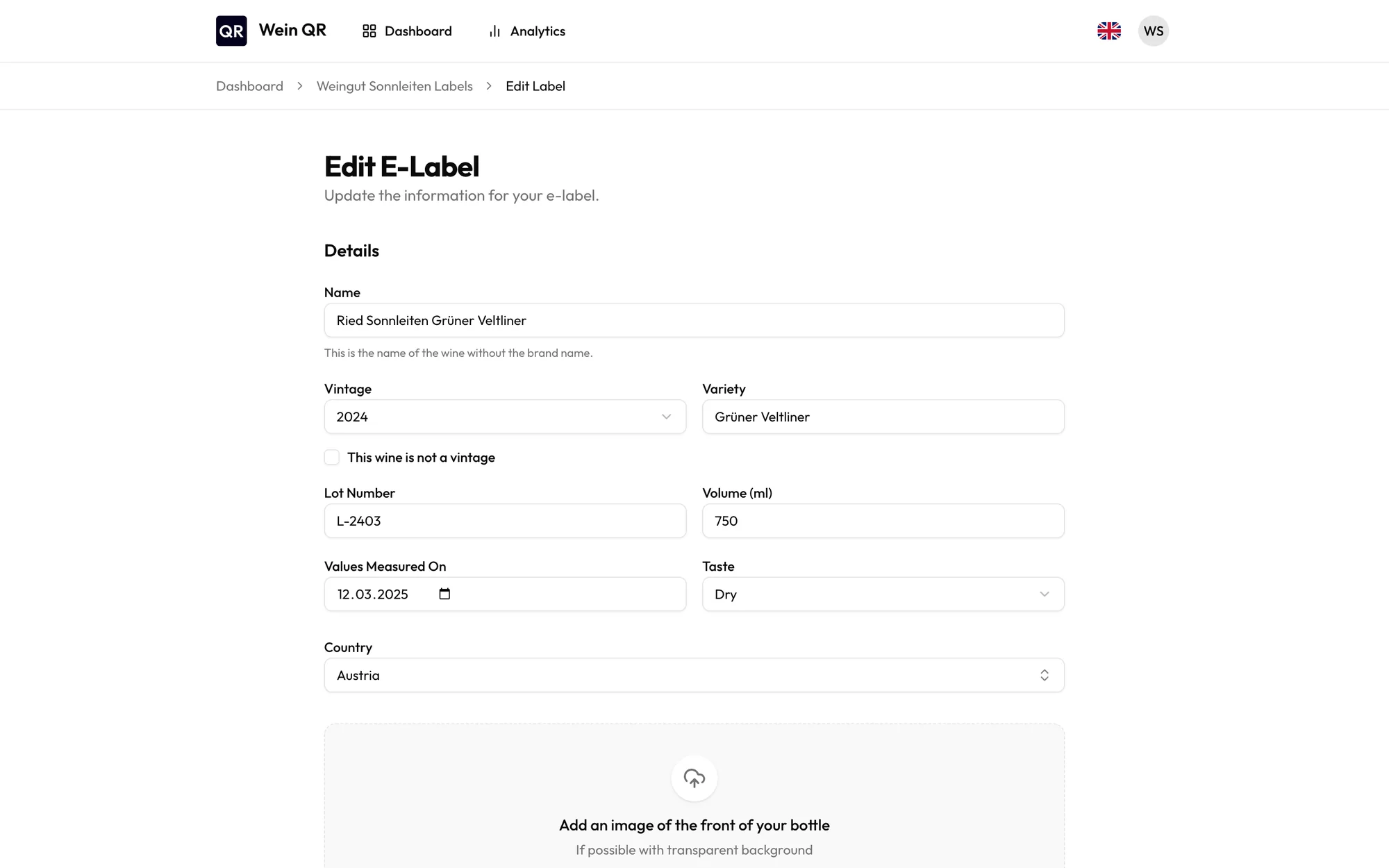 Form for editing an e-label with details about the wine