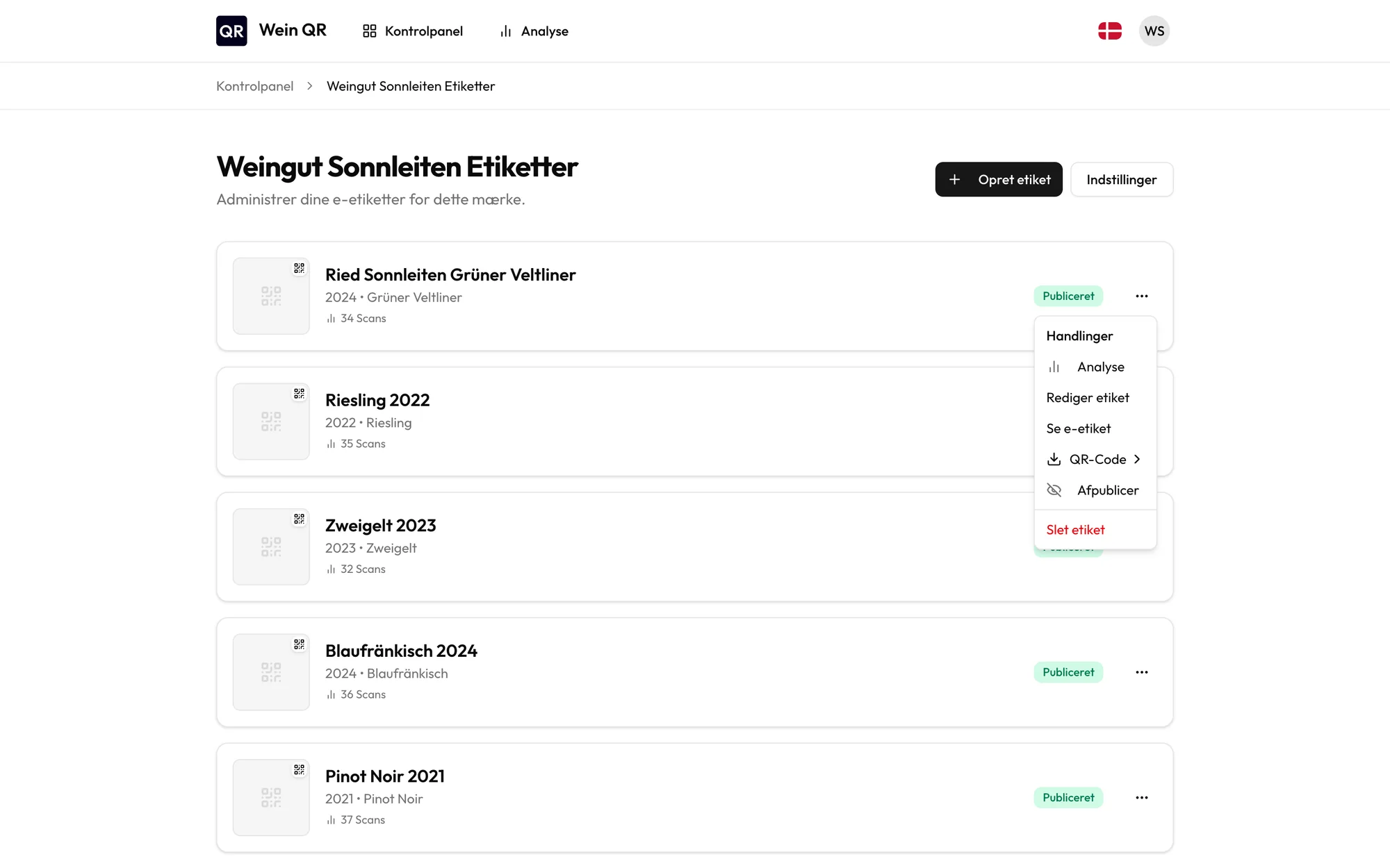 Liste over e-etiketter med menuen til QR-kodedownload åben