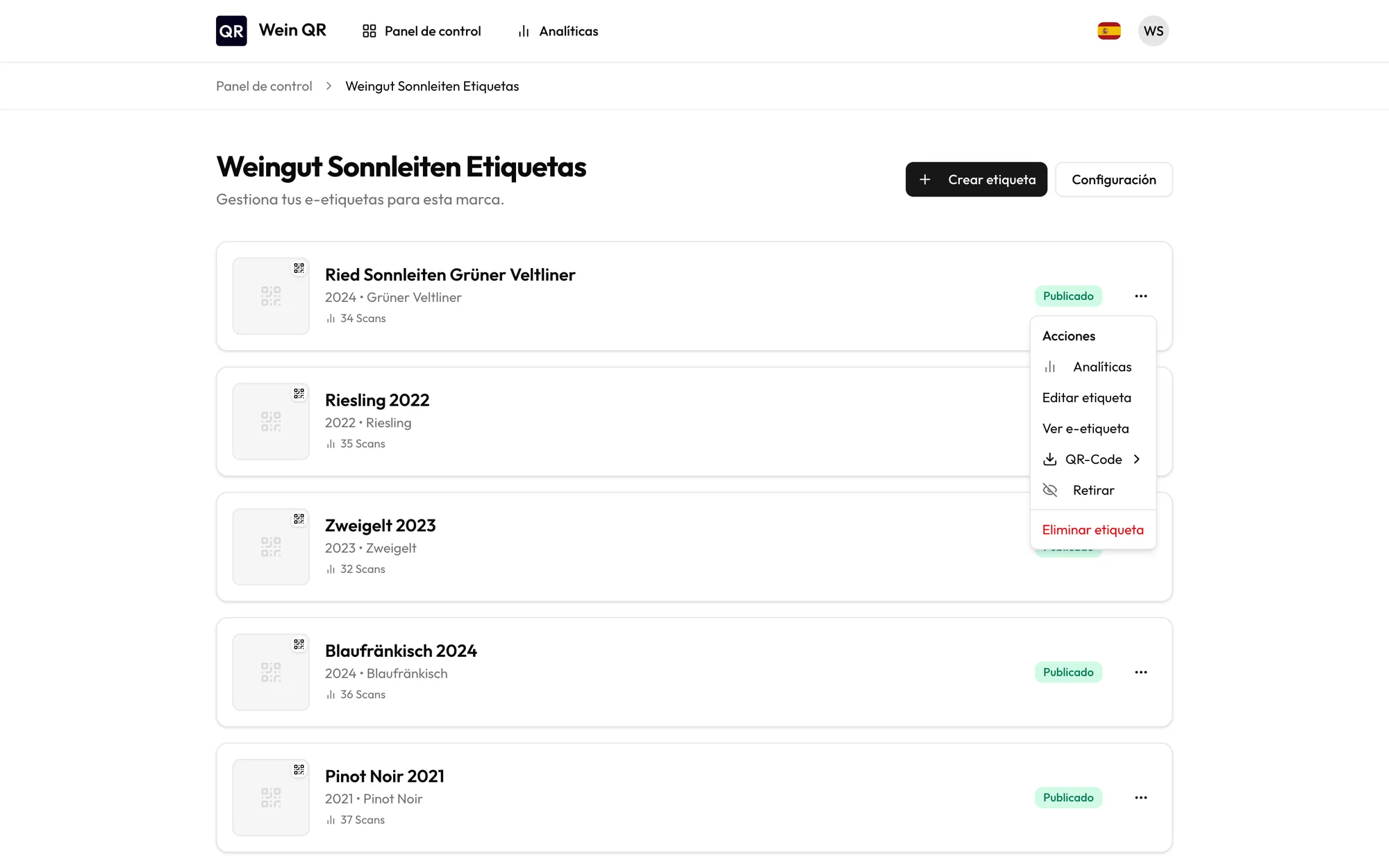 Lista de e-etiquetas con el menú de descarga del código QR abierto